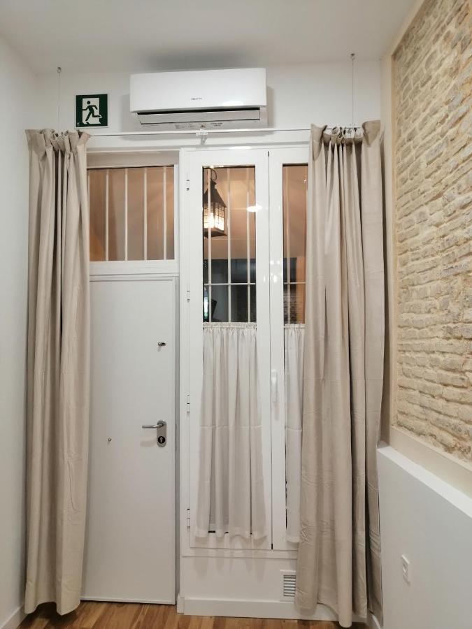 Salotur Sierpes Apartment Sevilla Bagian luar foto